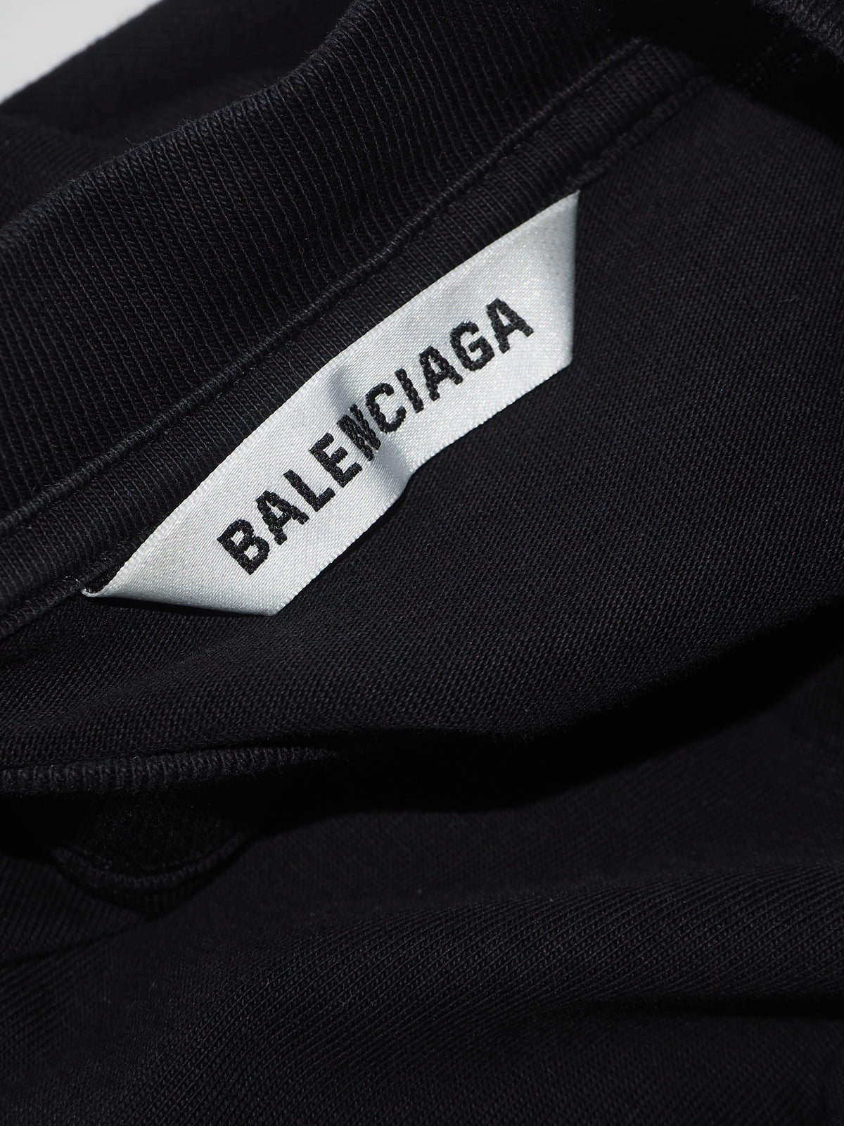 BALENCIAGA OVERSIZED LOGO T-SHIRT - S