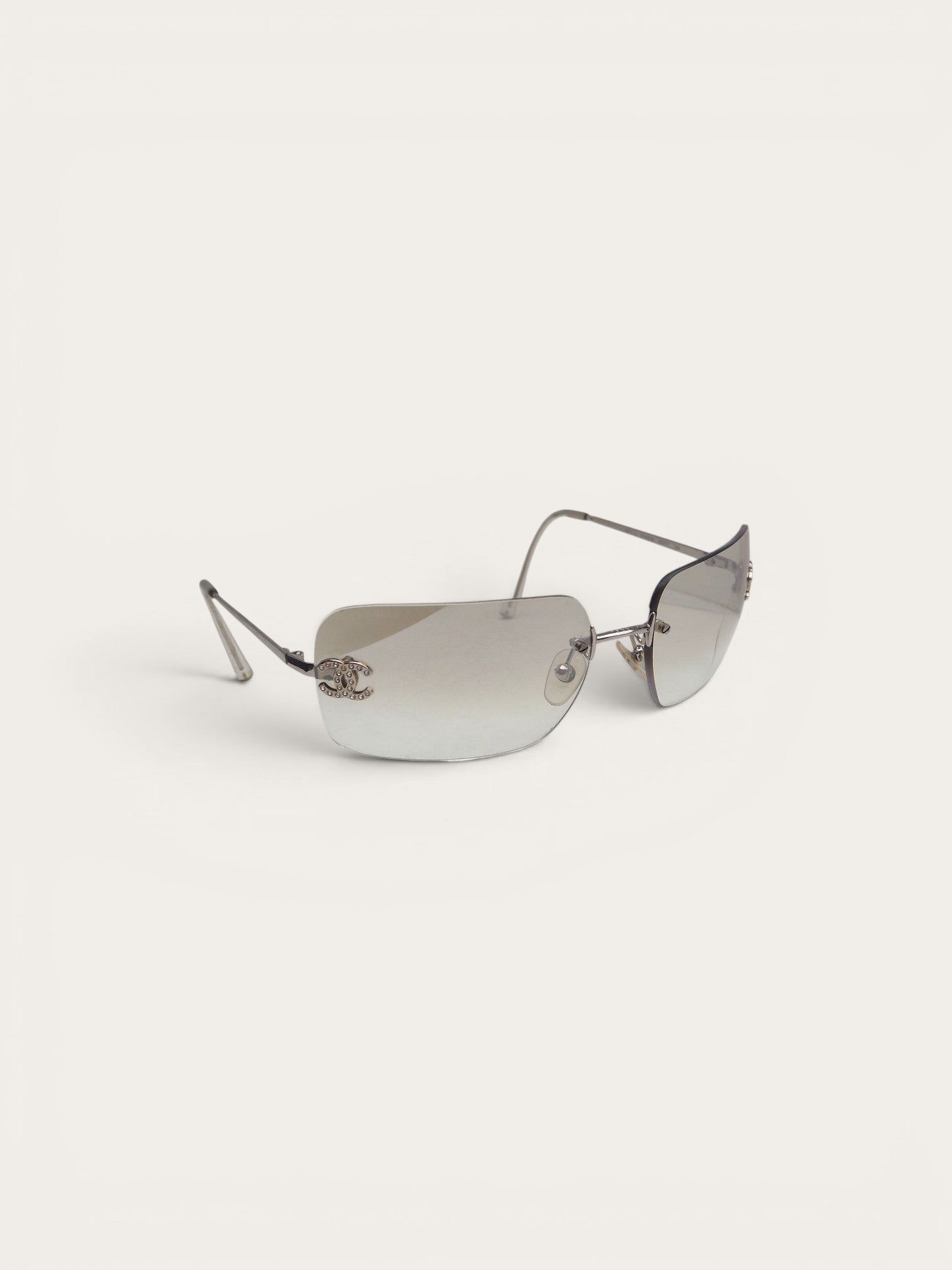 Vintage Chanel 4017-D Rhinestone CC Logo Rimless Sunglasses Clear