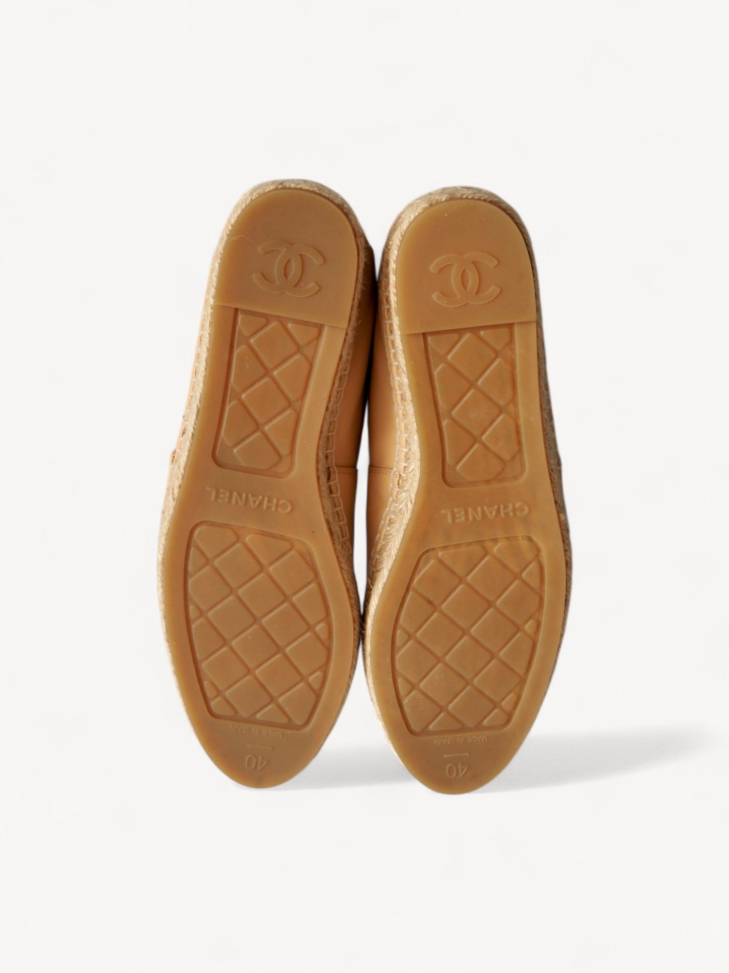 CHANEL BEIGE/BLACK LEATHER CC ESPADRILLES 40