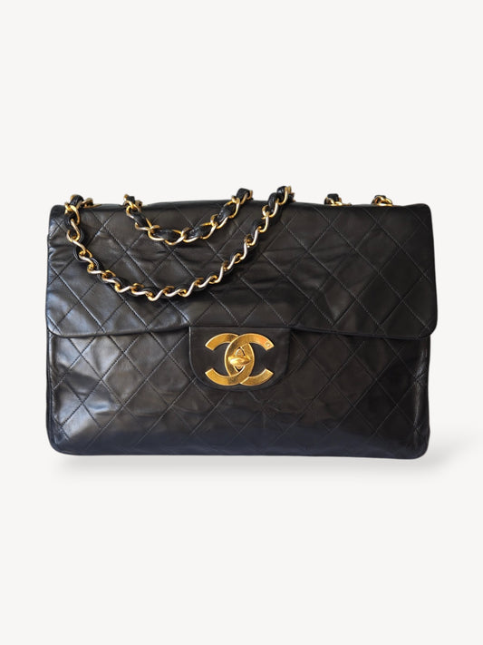 CHANEL CLASSIC JUMBO MAXI BAG