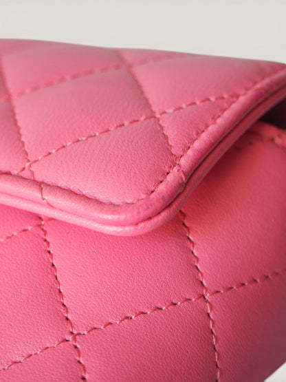 CHANEL GLASSES CASE WITH CHAIN