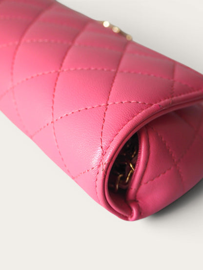 CHANEL GLASSES CASE WITH CHAIN