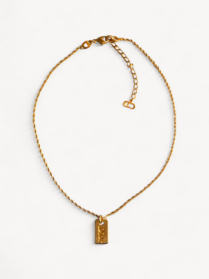 CHISTIAN DIOR NECKLACE