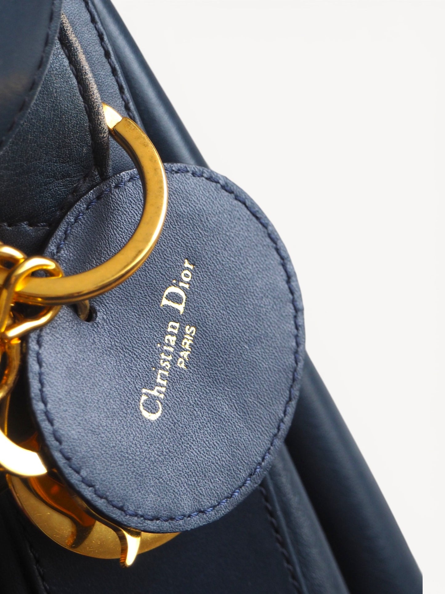 CHRISTIAN DIOR BUCKET BAG