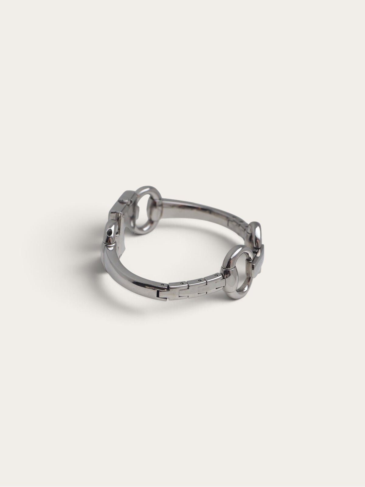 GUCCI 120 HORSEBIT BANGLE WATCH