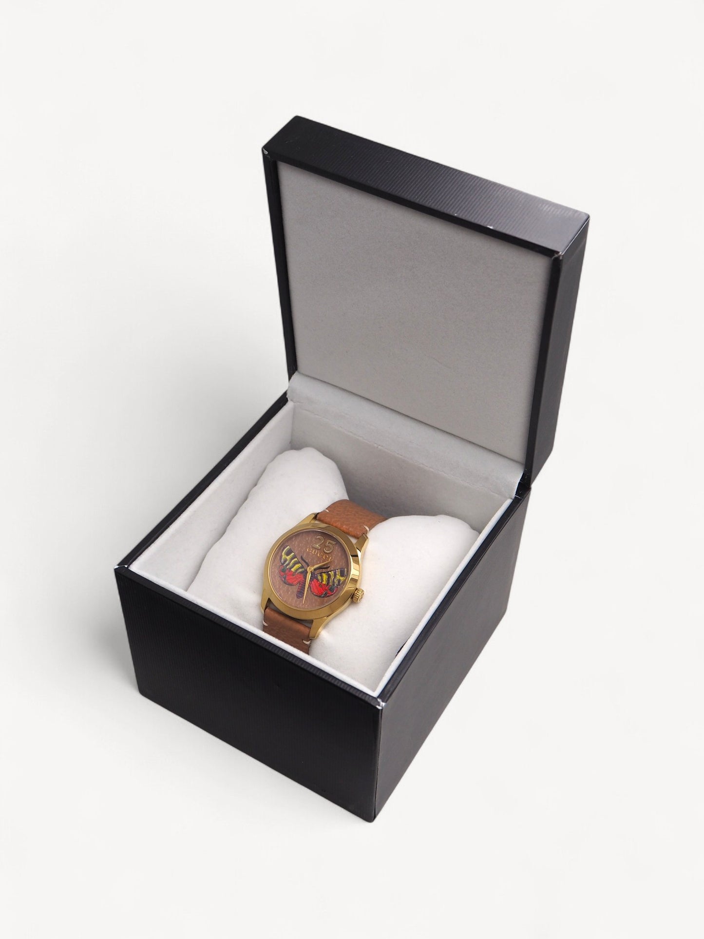 GUCCI 126.4 BUTTERFLY WATCH