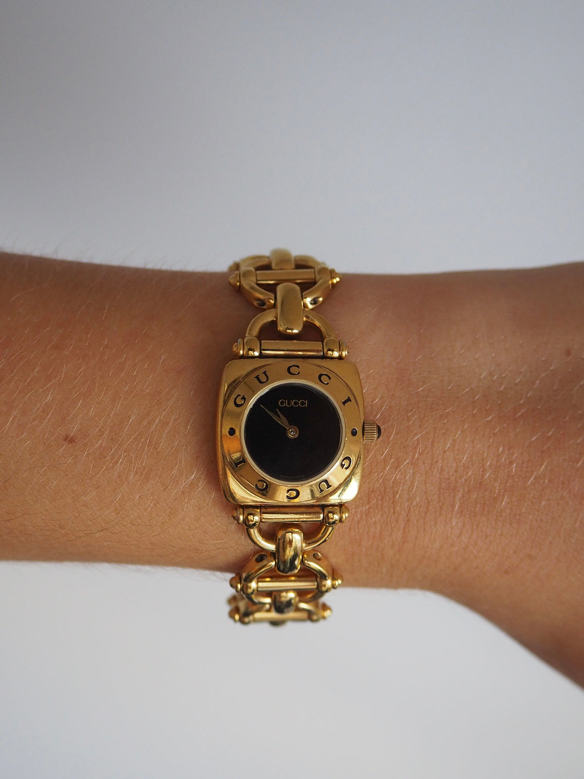GUCCI 6400L WATCH