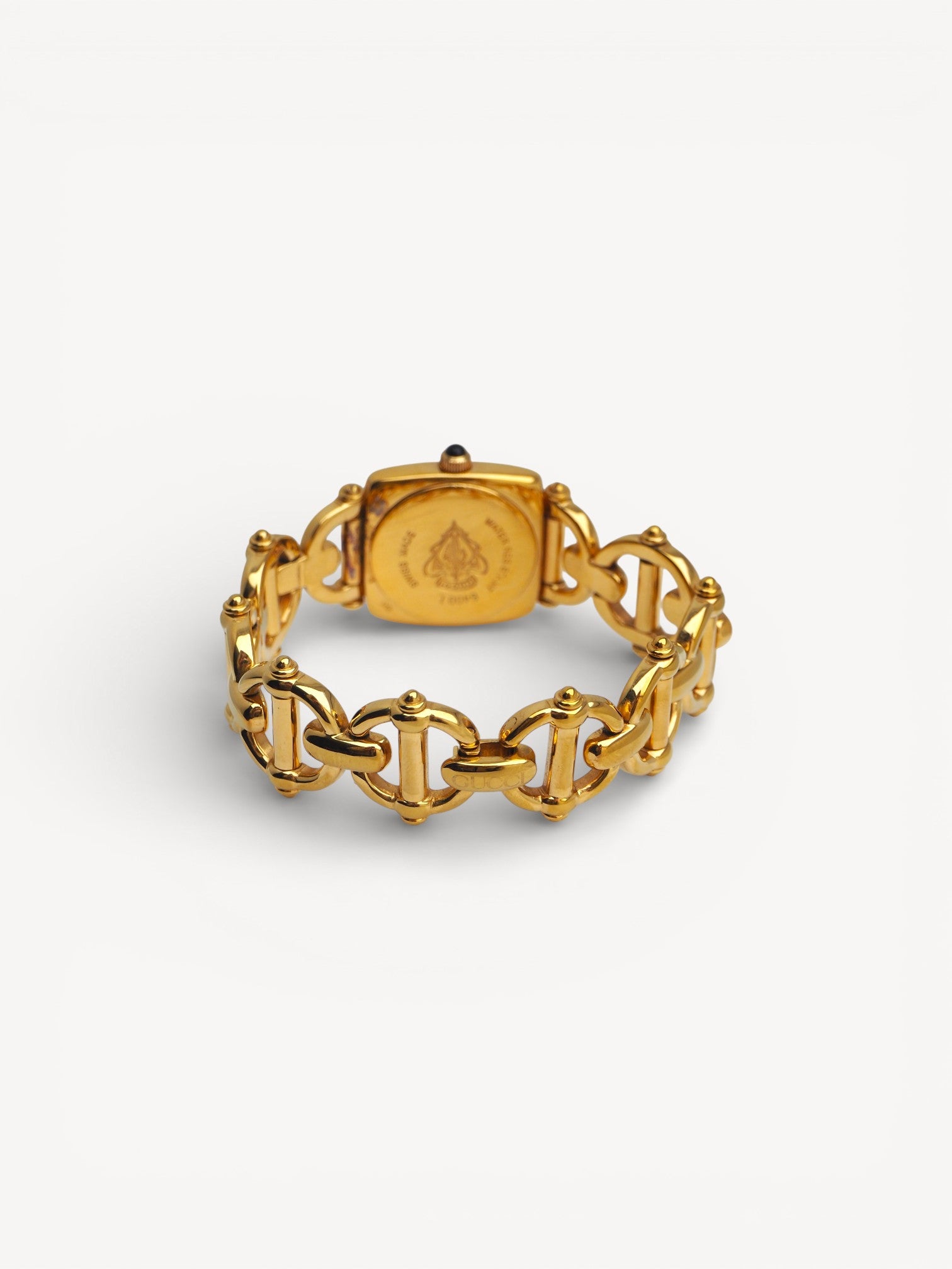Gucci 6400L Vintage Gold-Plated Watch – Mother of Pearl Dial