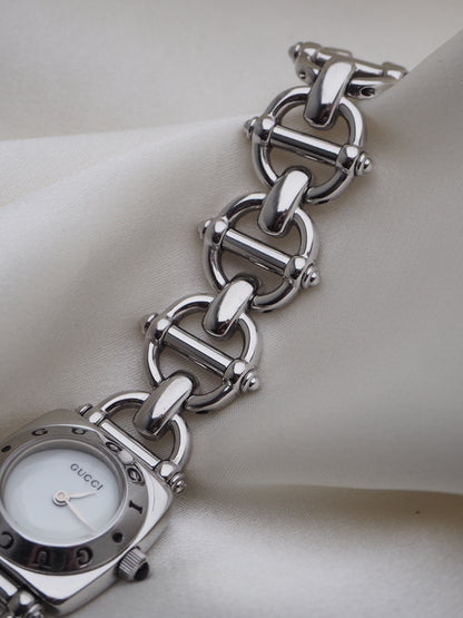 GUCCI 6400L WATCH