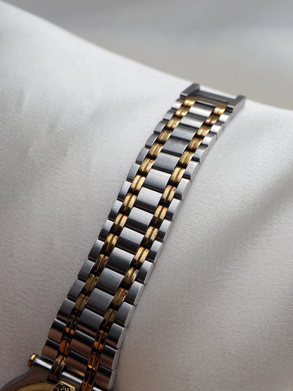 GUCCI 9000L WATCH