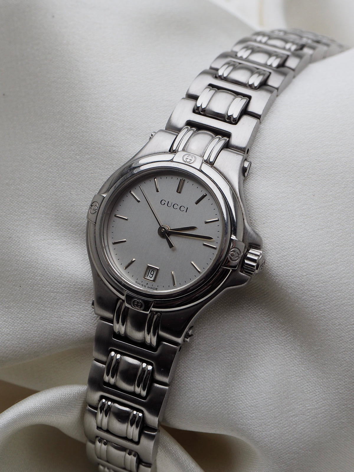 GUCCI 9040L WATCH