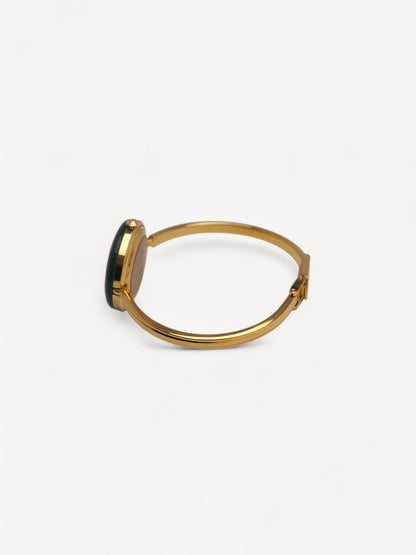 GUCCI INTERCHANGEABLE BEZEL WATCH