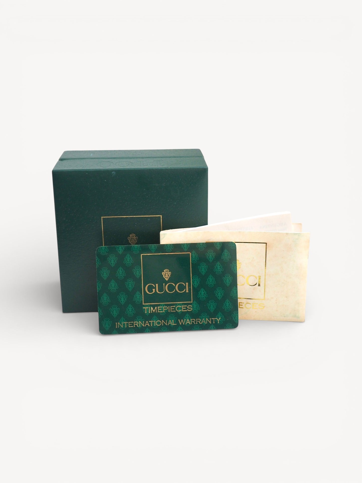 GUCCI INTERCHANGEABLE BEZEL WATCH