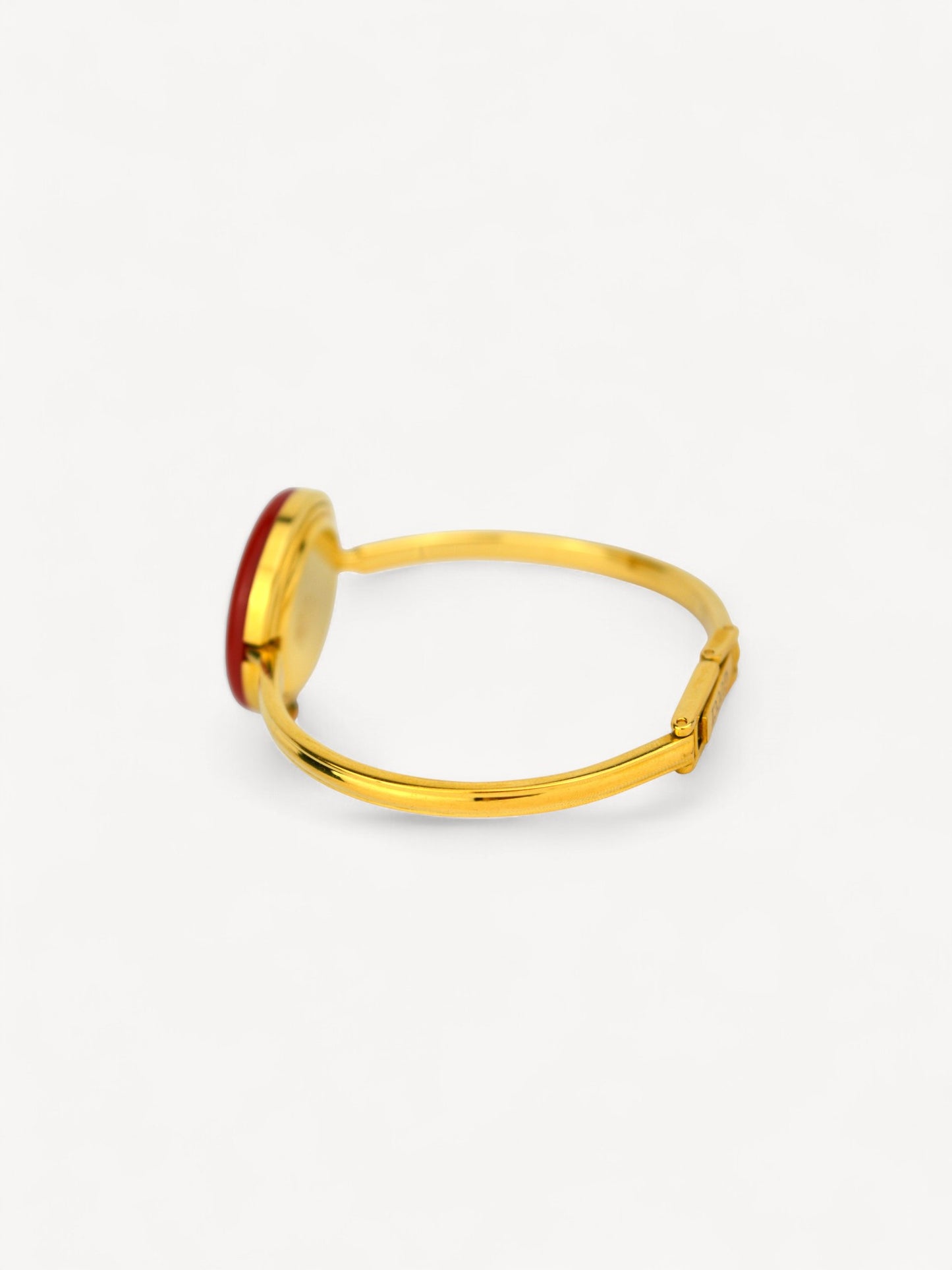 GUCCI INTERCHANGEABLE BEZEL WATCH