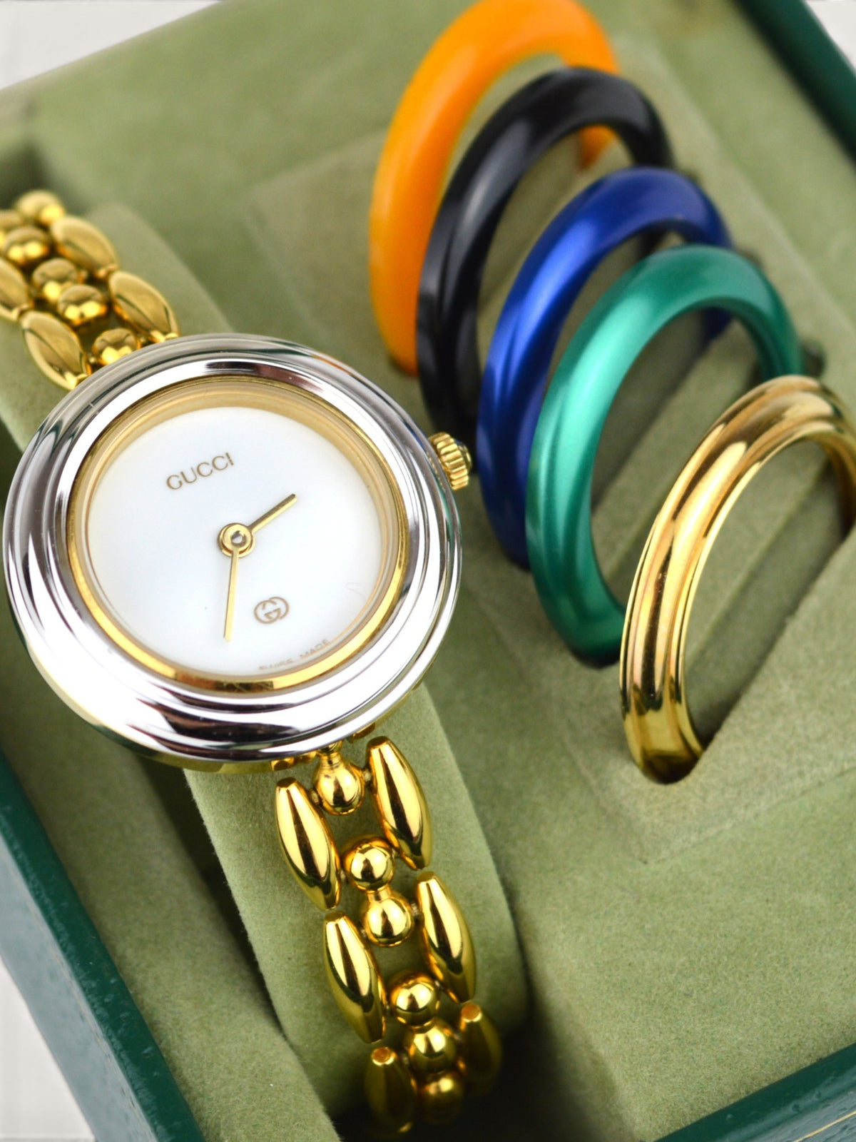 GUCCI INTERCHANGEABLE BEZEL WATCH