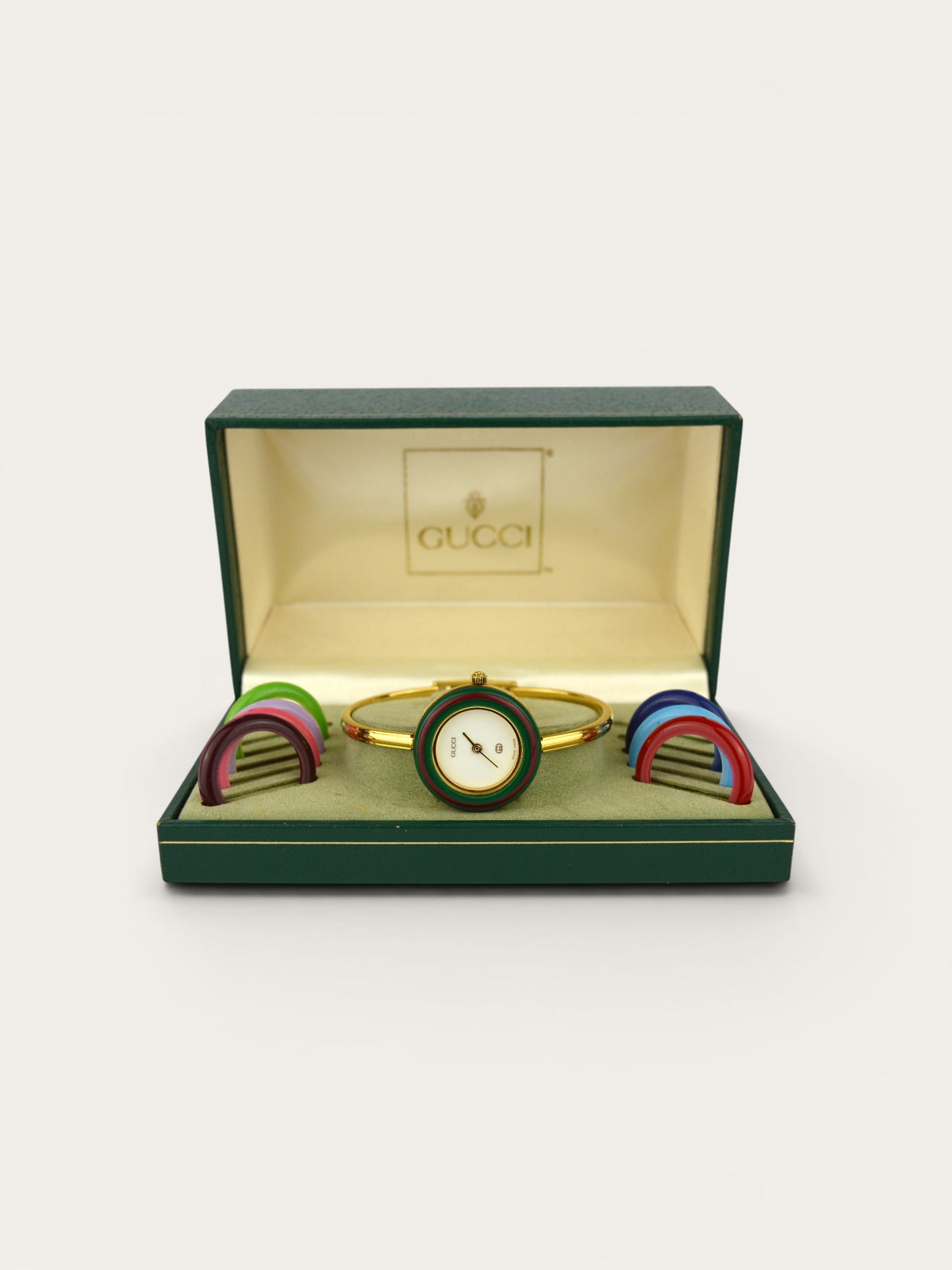 GUCCI INTERCHANGEABLE BEZEL WATCH