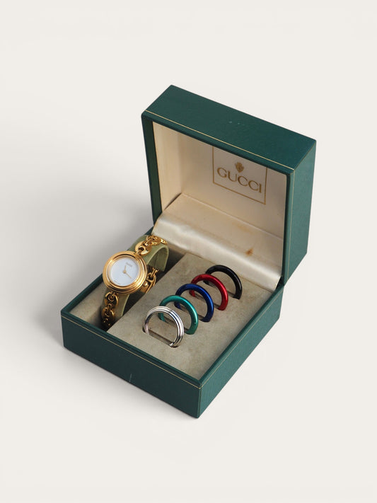GUCCI INTERCHANGEABLE BEZEL WATCH