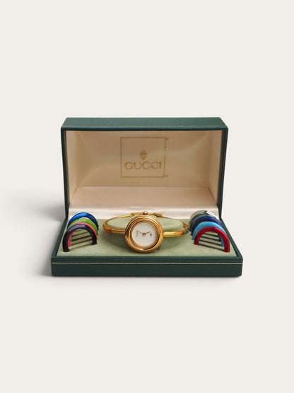 GUCCI INTERCHANGEABLE BEZEL WATCH