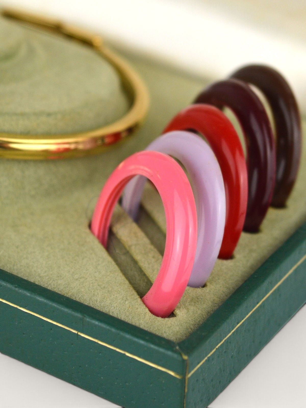 GUCCI INTERCHANGEABLE BEZEL WATCH