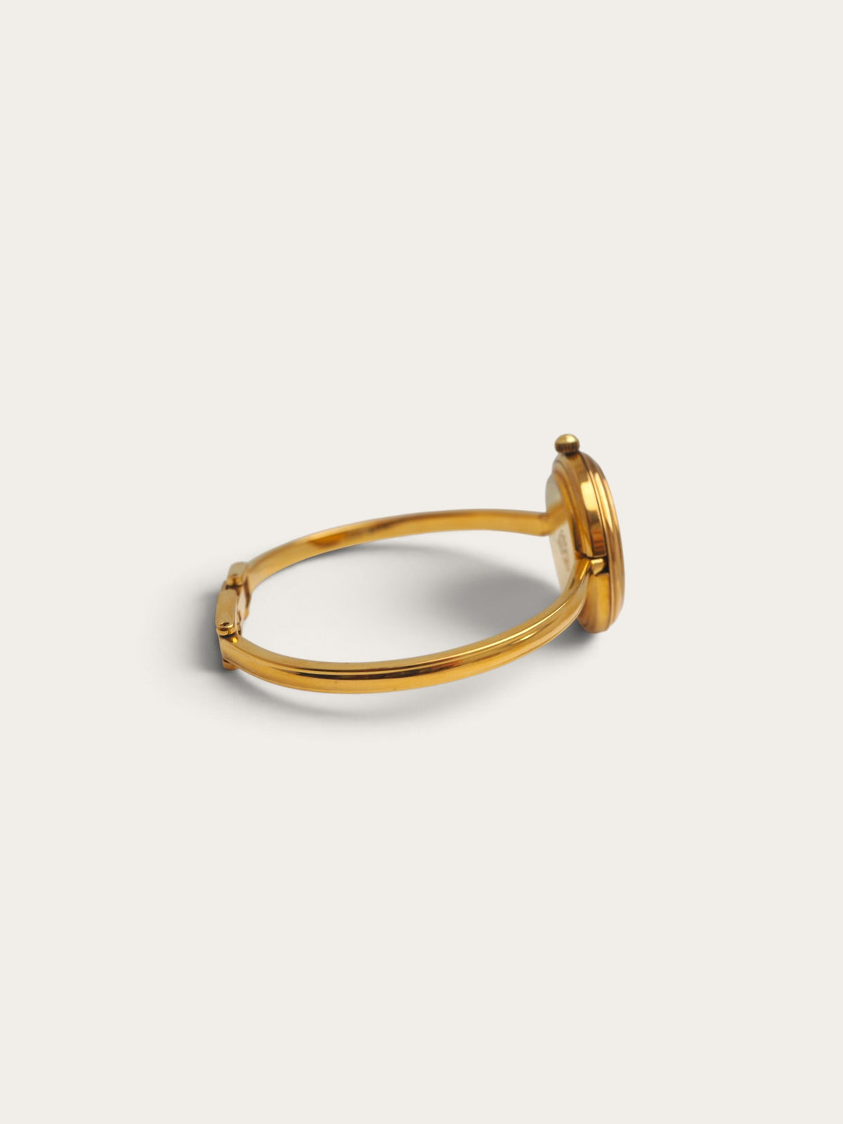 GUCCI INTERCHANGEABLE BEZEL WATCH