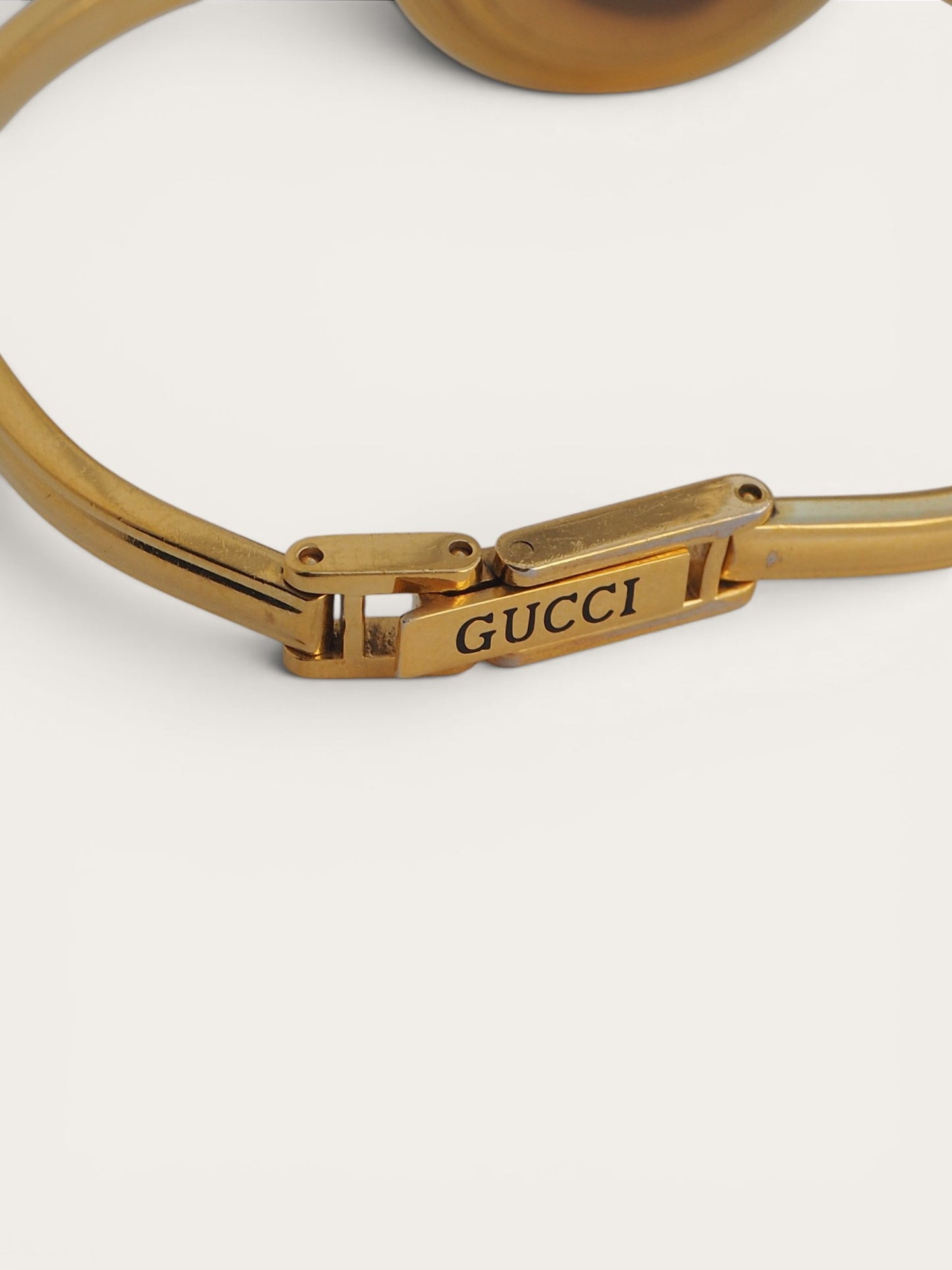 GUCCI INTERCHANGEABLE BEZEL WATCH