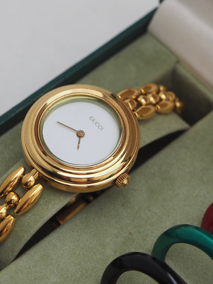 GUCCI INTERCHANGEABLE BEZEL WATCH