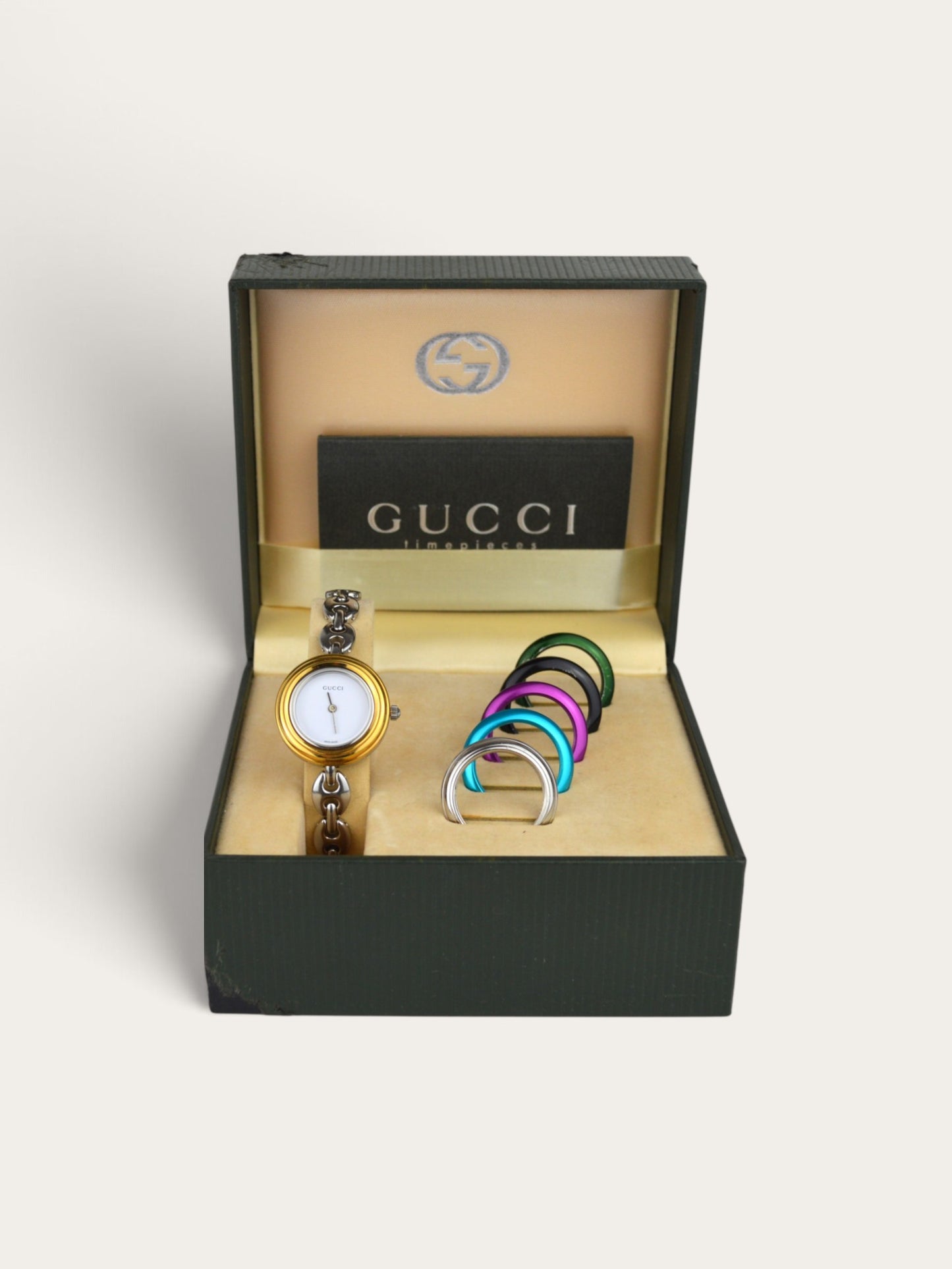 GUCCI INTERCHANGEABLE BEZEL WATCH