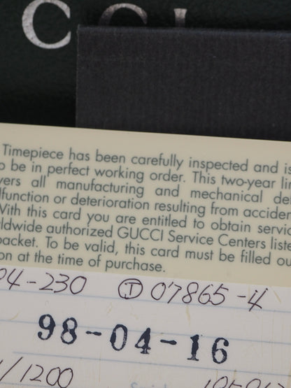 GUCCI INTERCHANGEABLE BEZEL WATCH