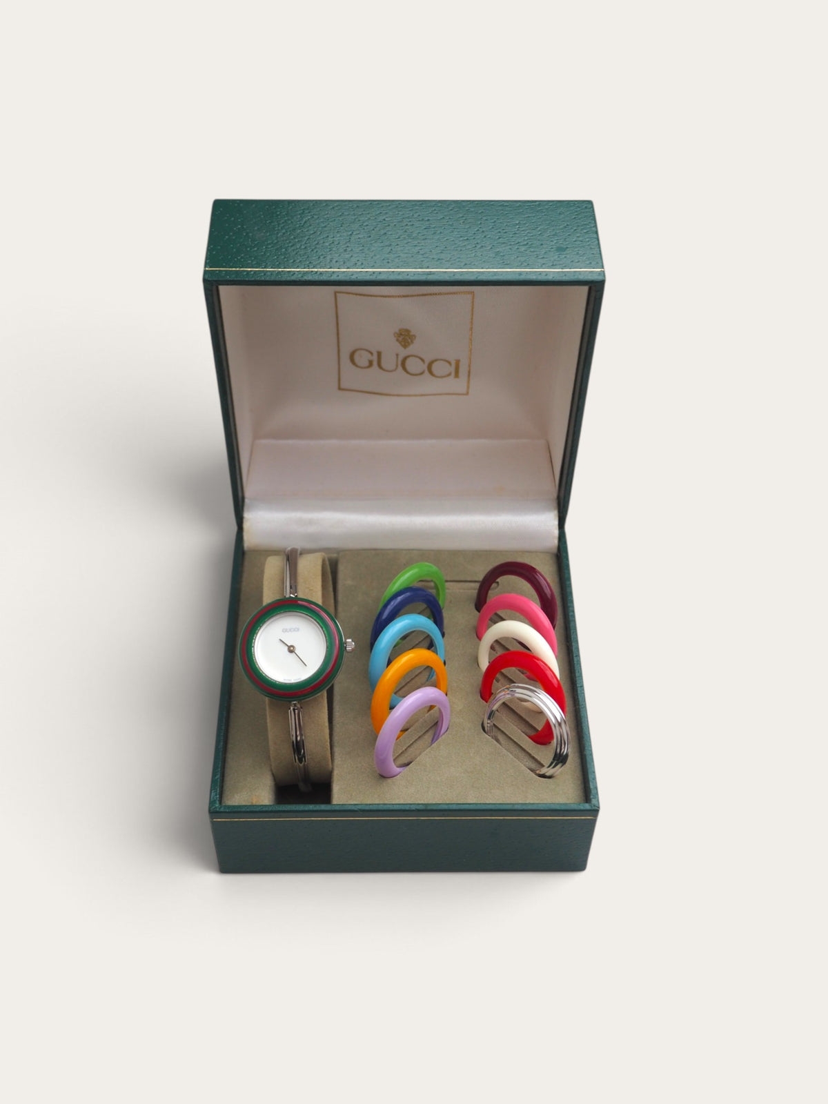 GUCCI INTERCHANGEABLE BEZEL WATCH