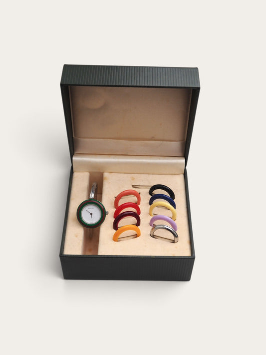 GUCCI INTERCHANGEABLE BEZEL WATCH
