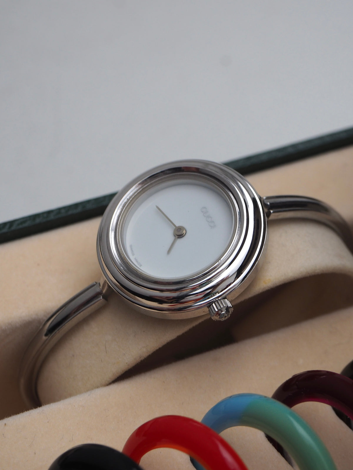 GUCCI INTERCHANGEABLE BEZEL WATCH
