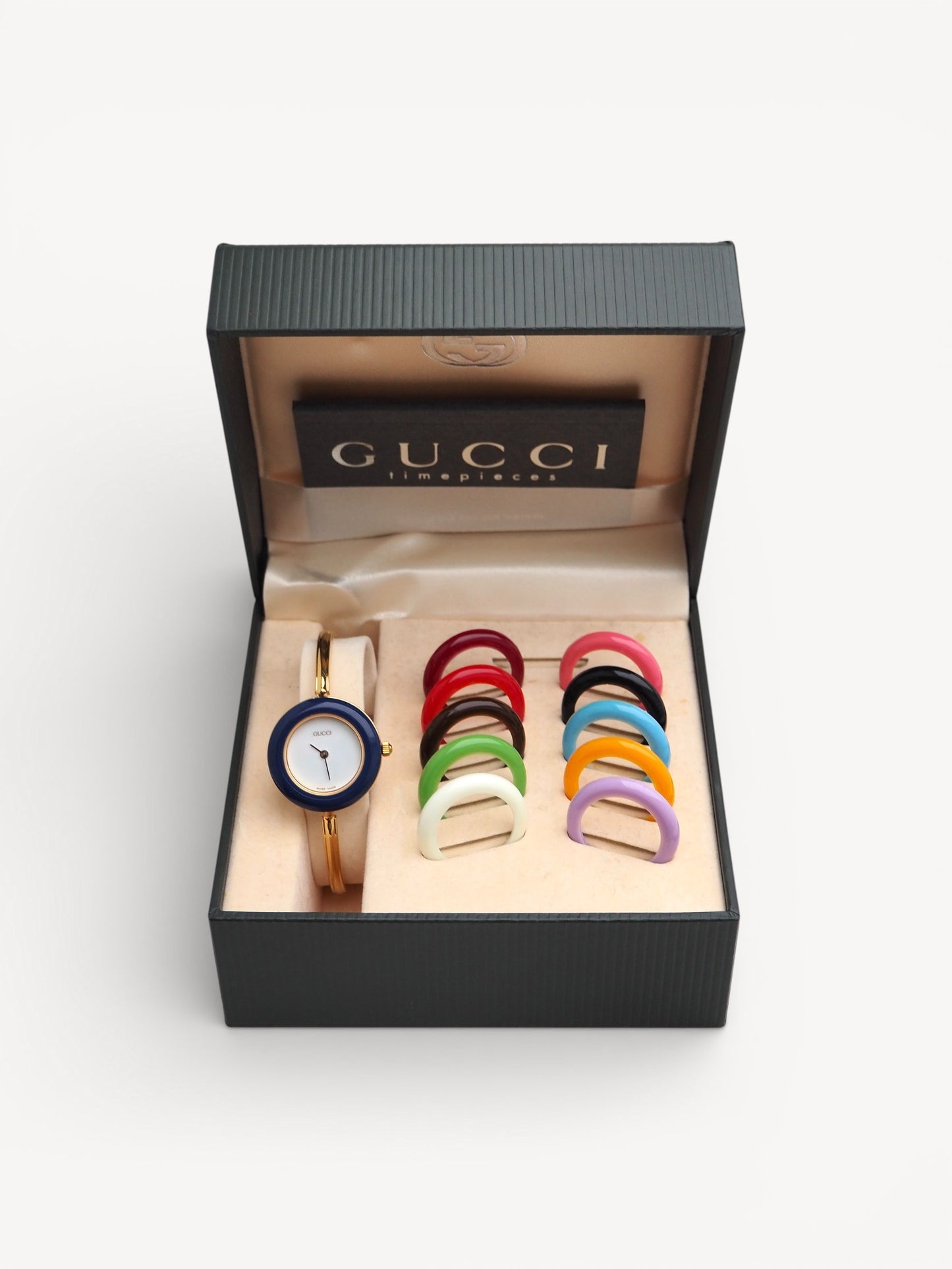 GUCCI INTERCHANGEABLE BEZEL WATCH