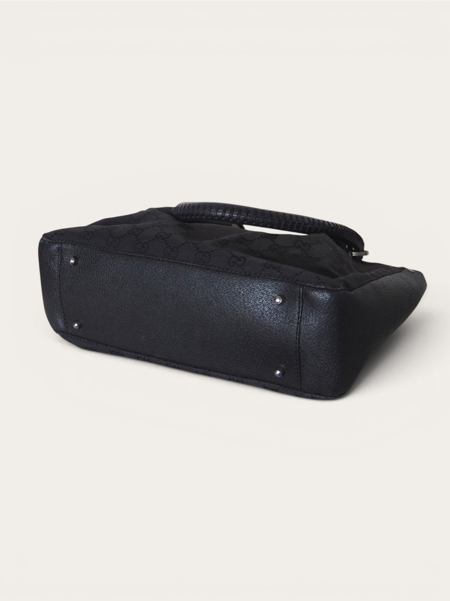 GUCCI SHOULDER BAG