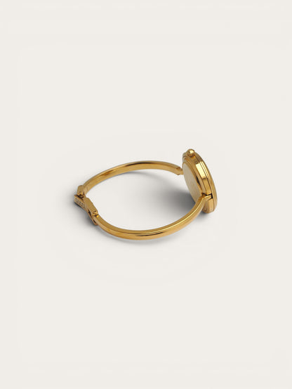 GUCCI INTERCHANGEABLE BEZEL WATCH