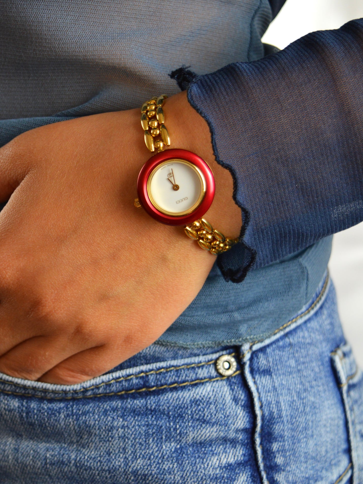 GUCCI INTERCHANGEABLE BEZEL WATCH