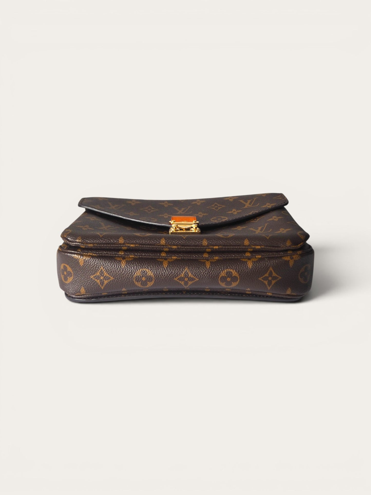 LOUIS VUITTON POCHETTE MÉTIS