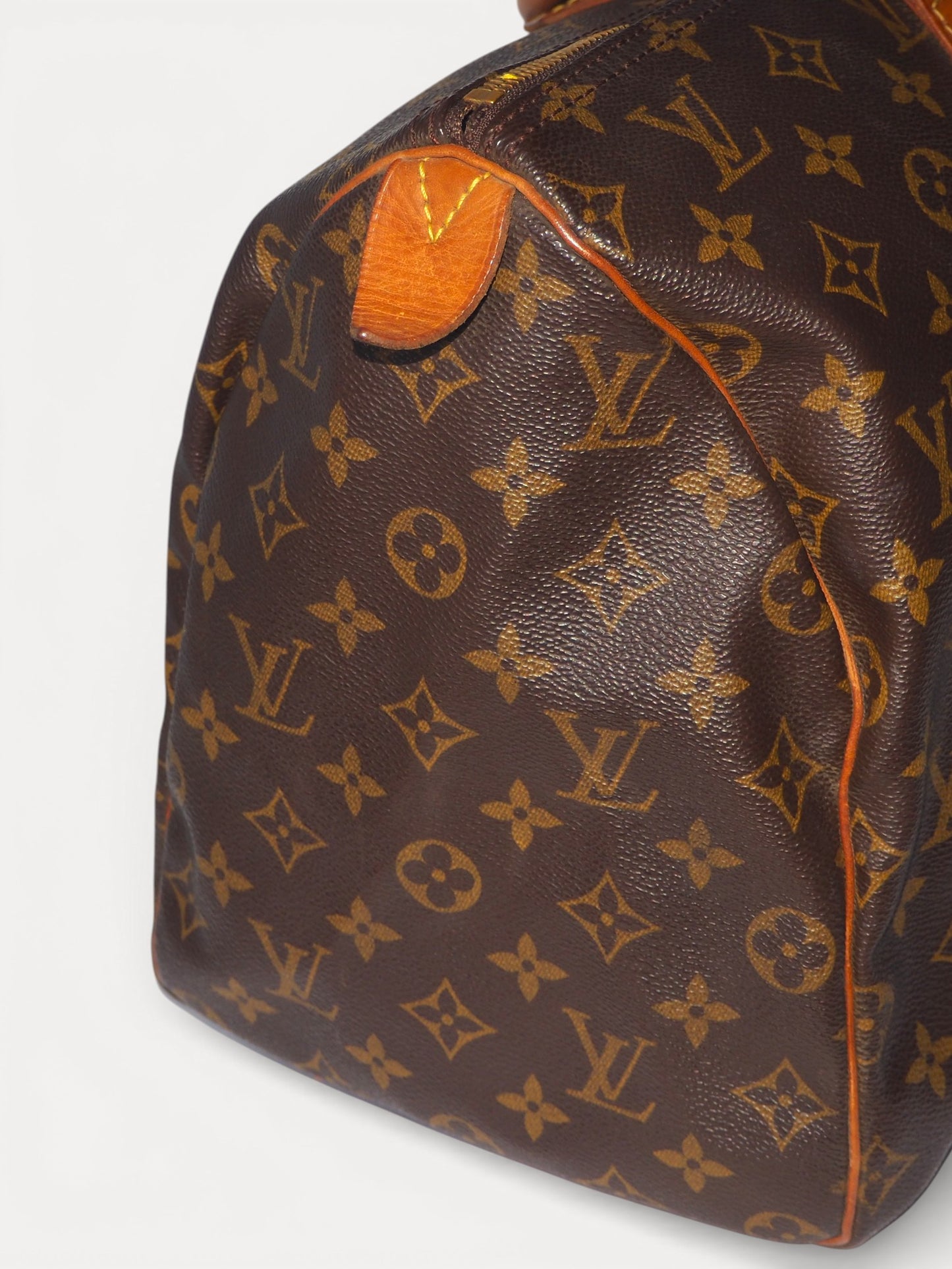 LOUIS VUITTON SPEEDY 40