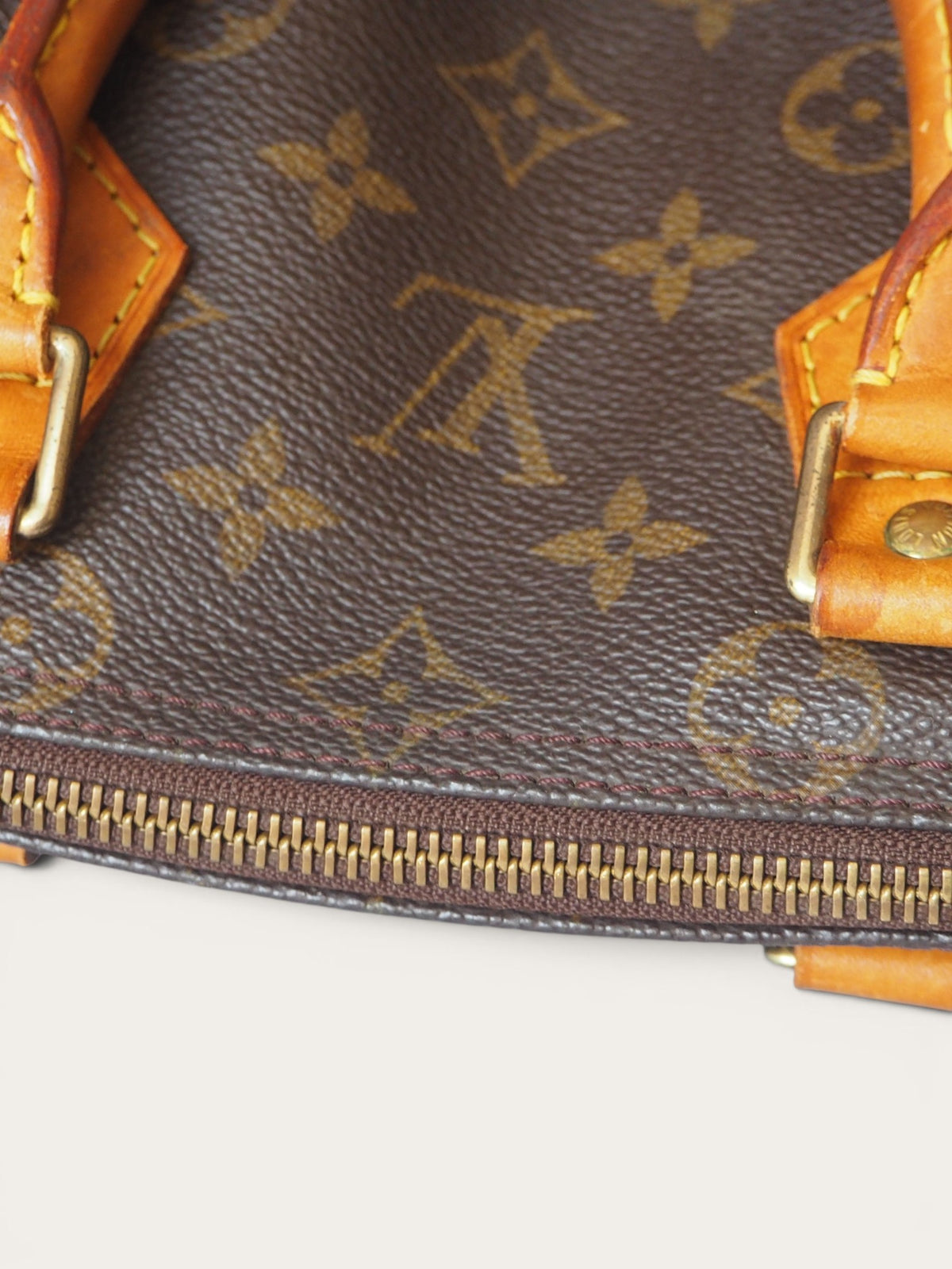 LOUIS VUITTON SPEEDY 25