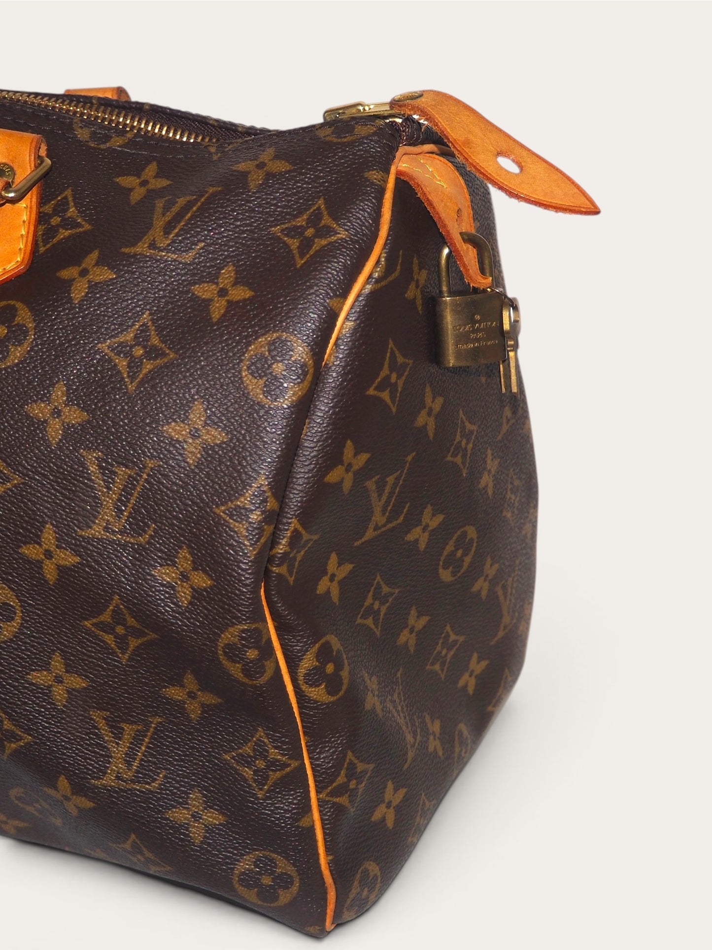 LOUIS VUITTON SPEEDY 35