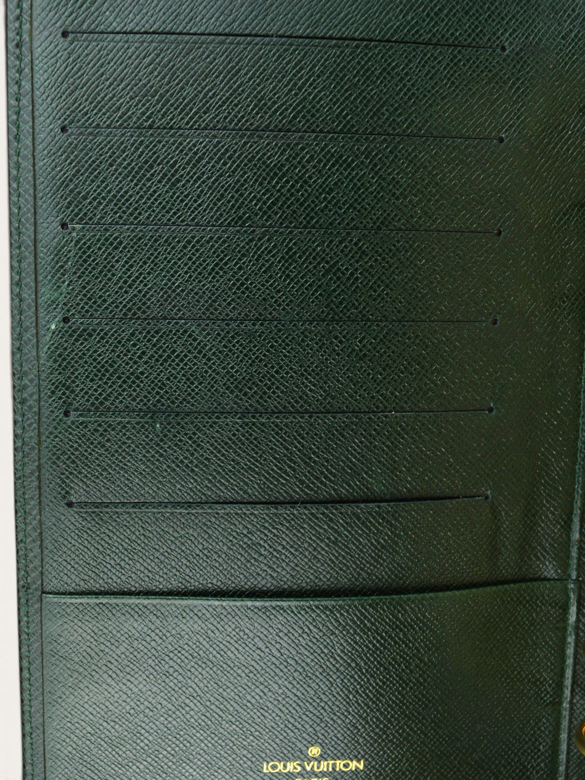 LOUIS VUITTON MEDIUM AGENDA COVER