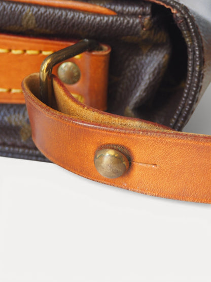 LOUIS VUITTON CARTOUCHIÈRE MM