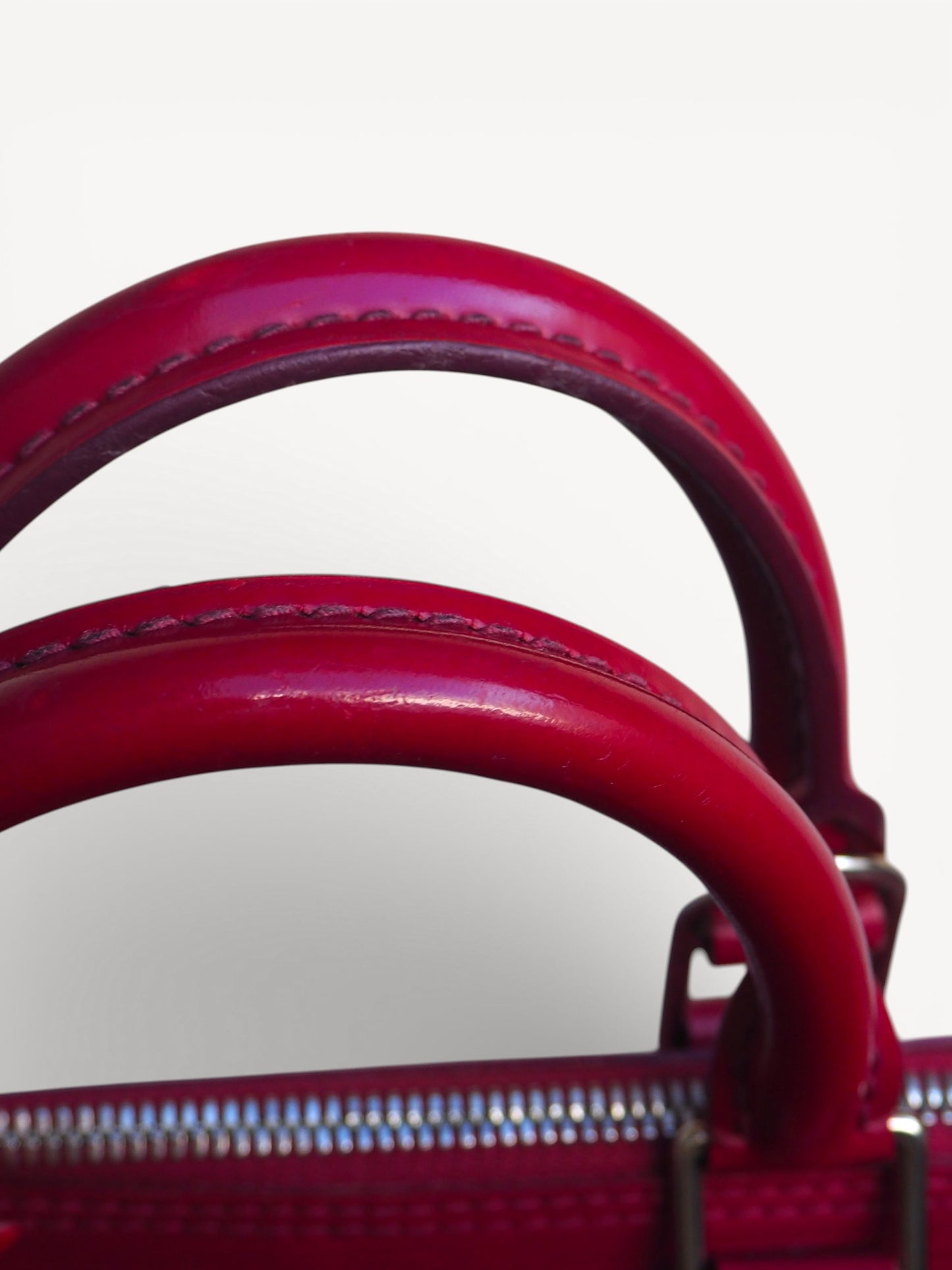 LOUIS VUITTON ALMA PM