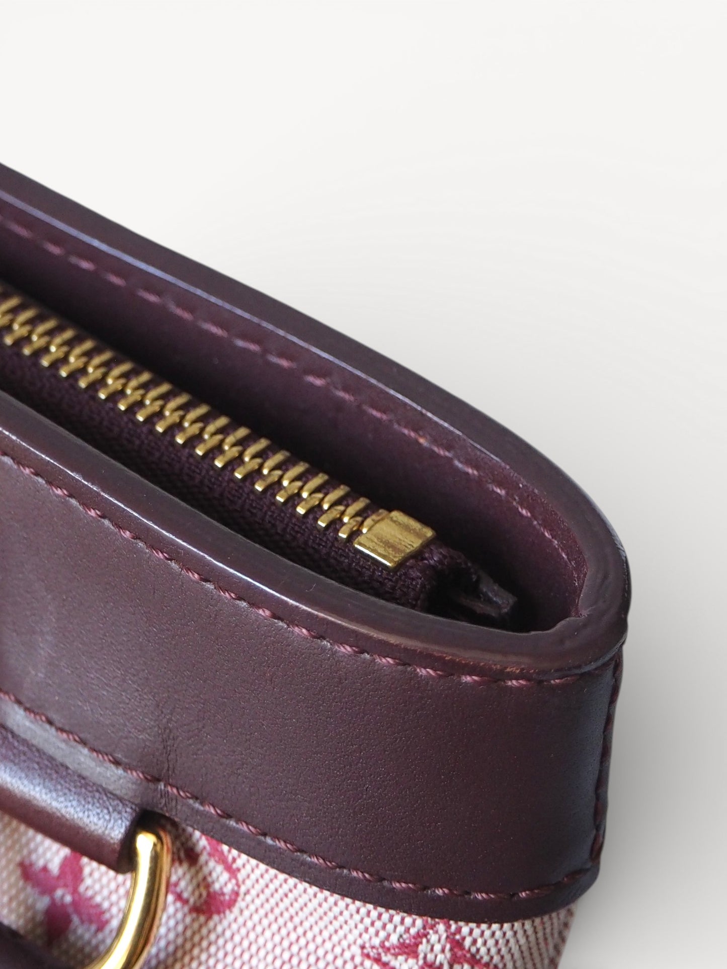 LOUIS VUITTON LUCILLE PM