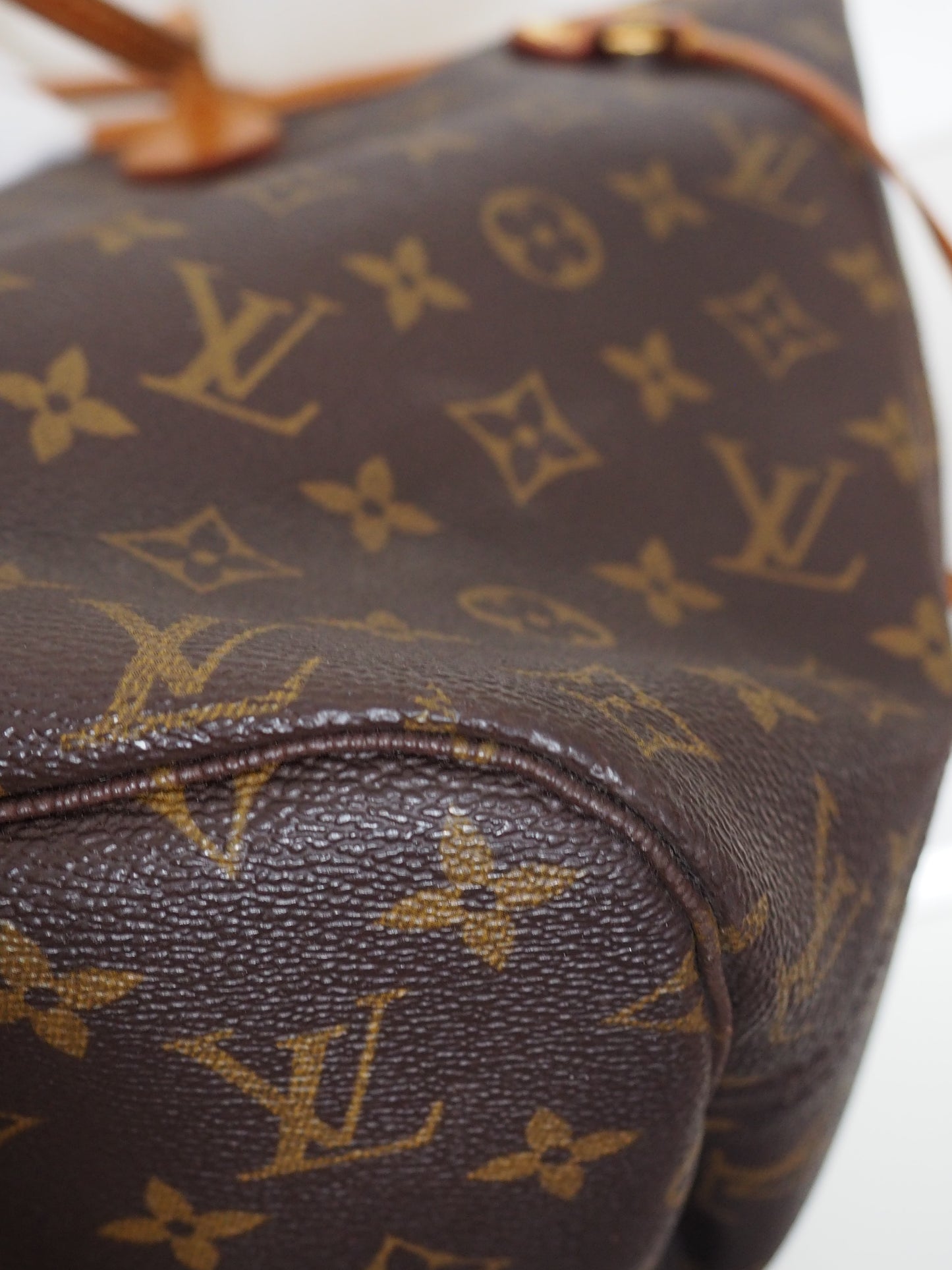 LOUIS VUITTON NEVERFULL MM
