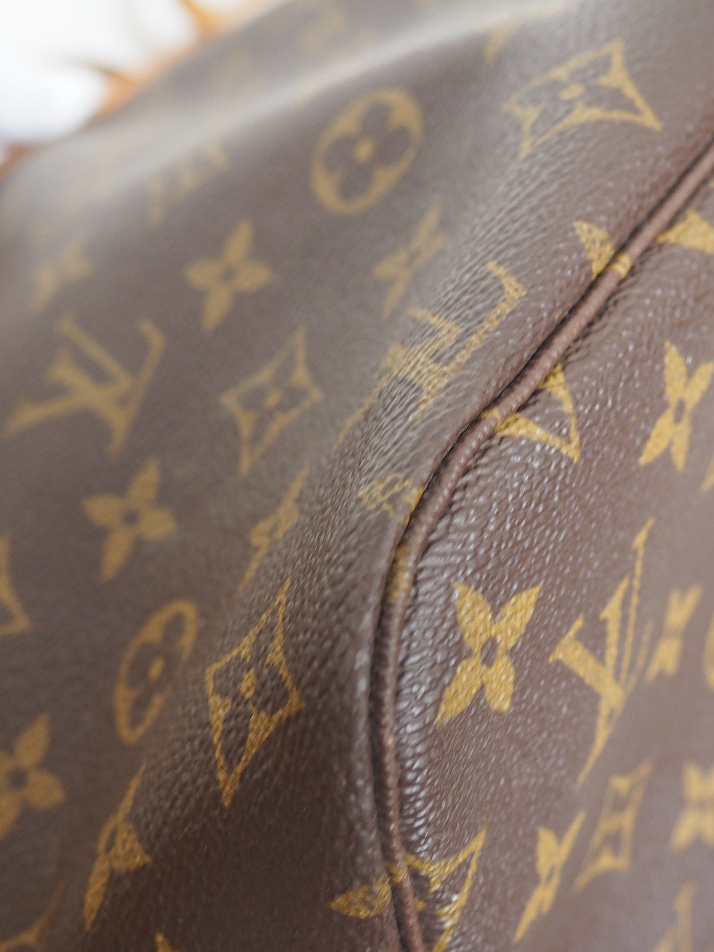LOUIS VUITTON NEVERFULL MM
