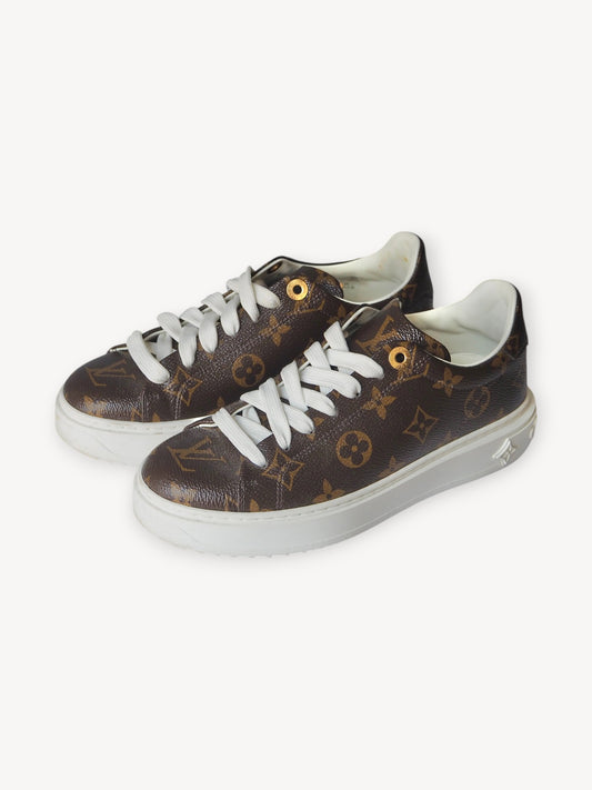 LOUIS VUITTON TIME OUT SNEAKERS MONOGRAM