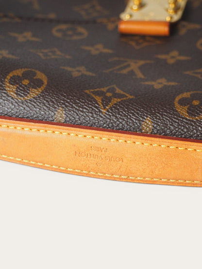 LOUIS VUITTON POCHETTE MÉTIS
