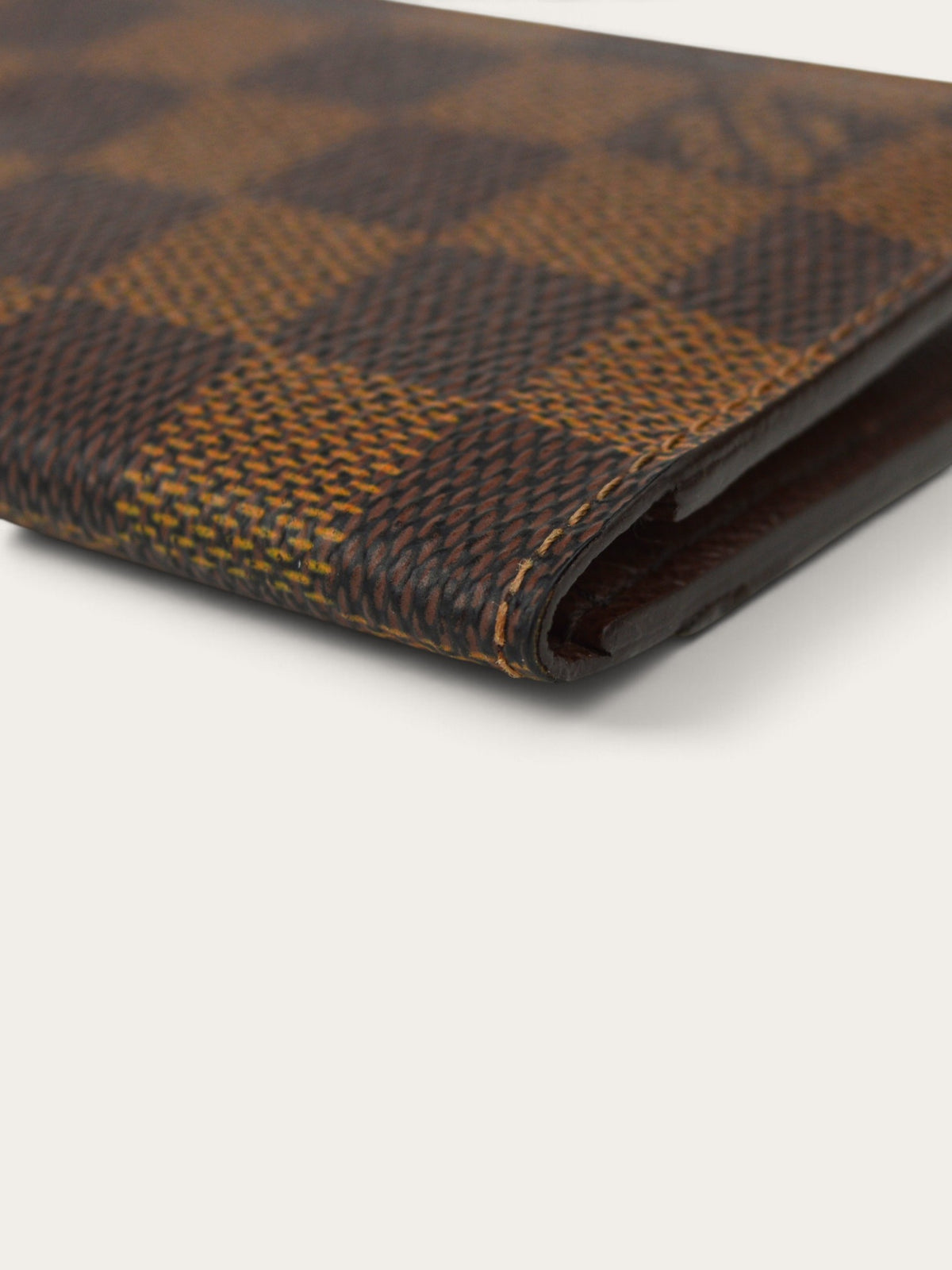 LOUIS VUITTON PASSPORT COVER