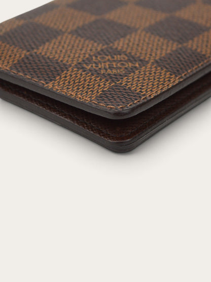 LOUIS VUITTON PASSPORT COVER