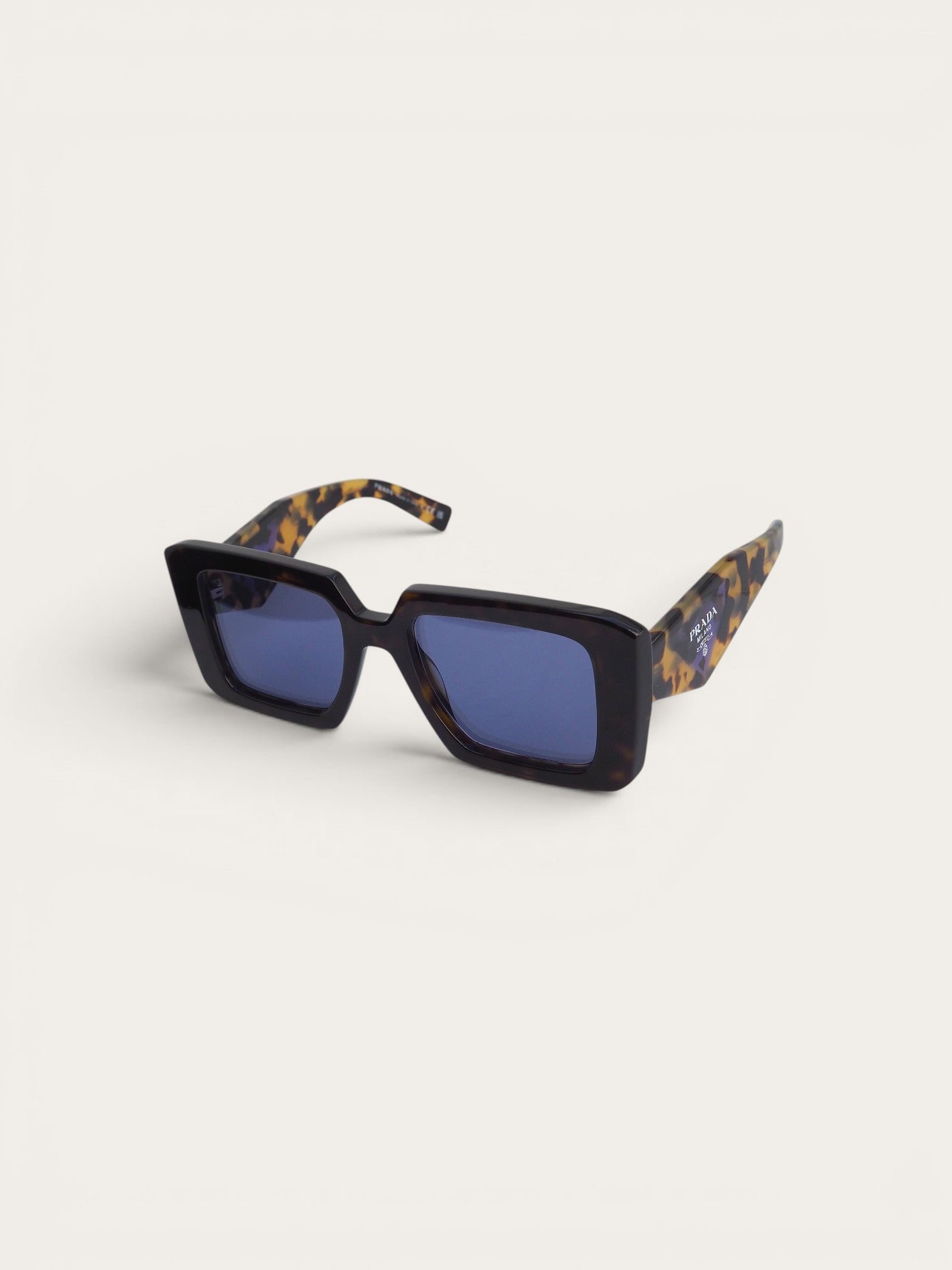 Prada – Archives de Luxe